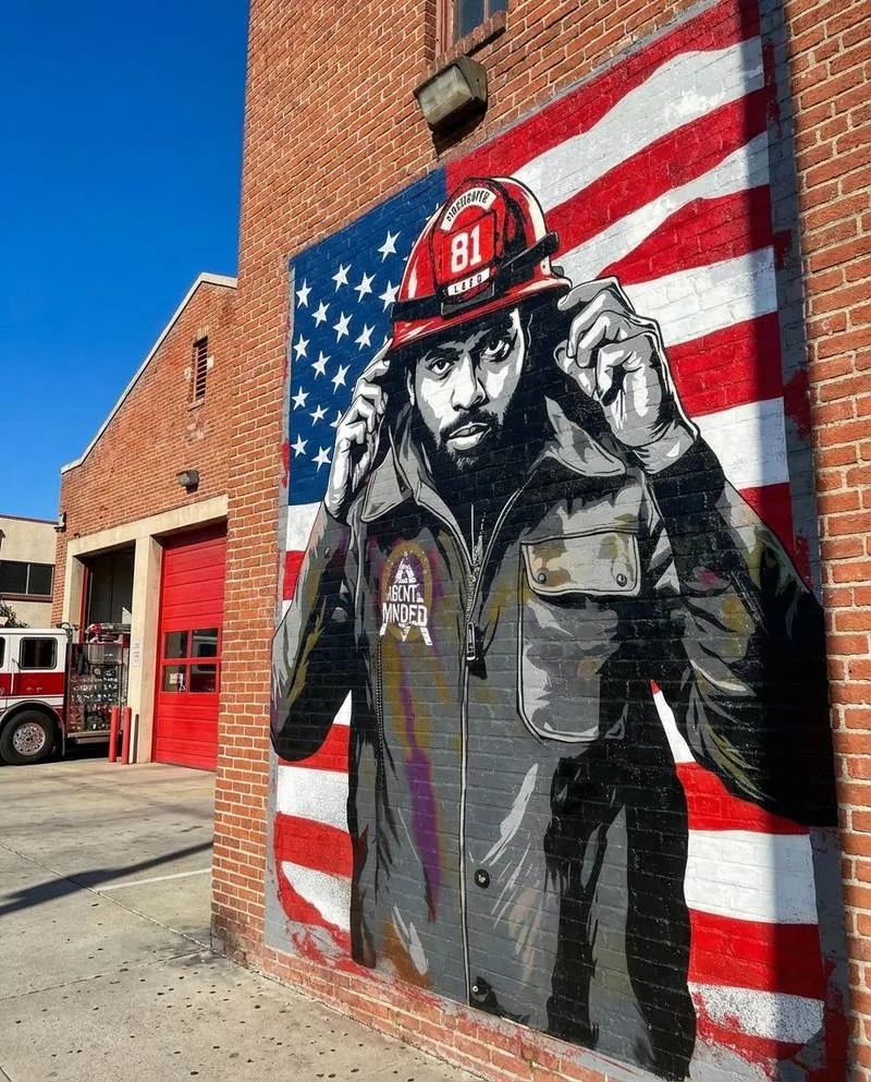 Civic exterior mural by ABCNT
